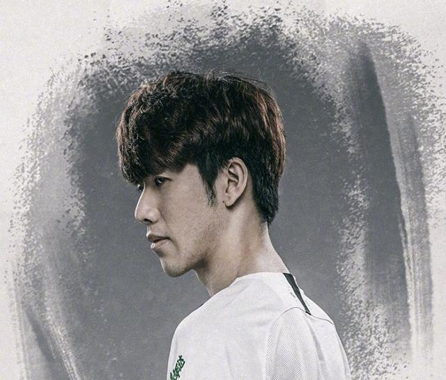 自己在场上 自己在场上