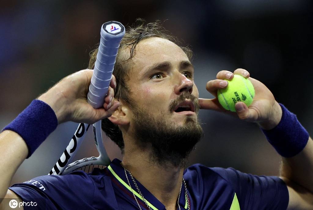 00米接力 00米接力